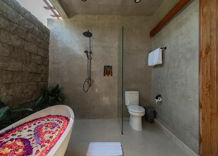 Tugeh Antique