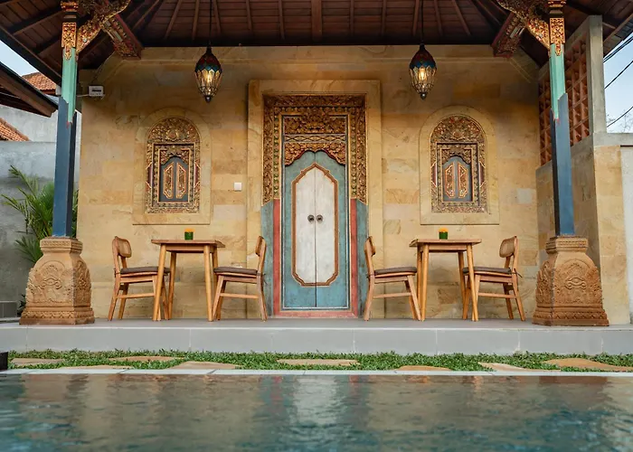 Tugeh Antique 4*